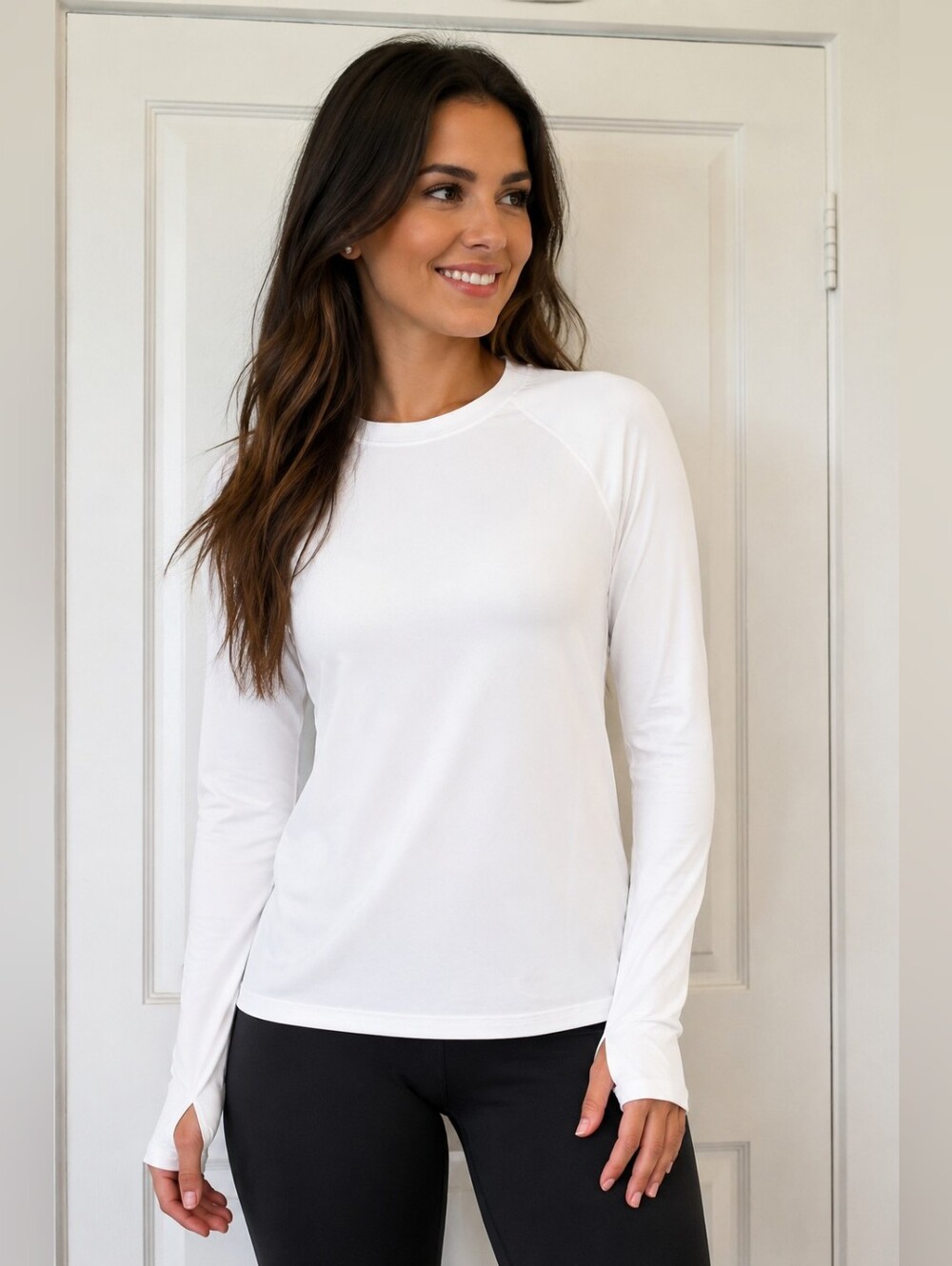 New Under Armour UA Qualifier Long Sleeve Fitted Top White Women Sz L Anti Odor